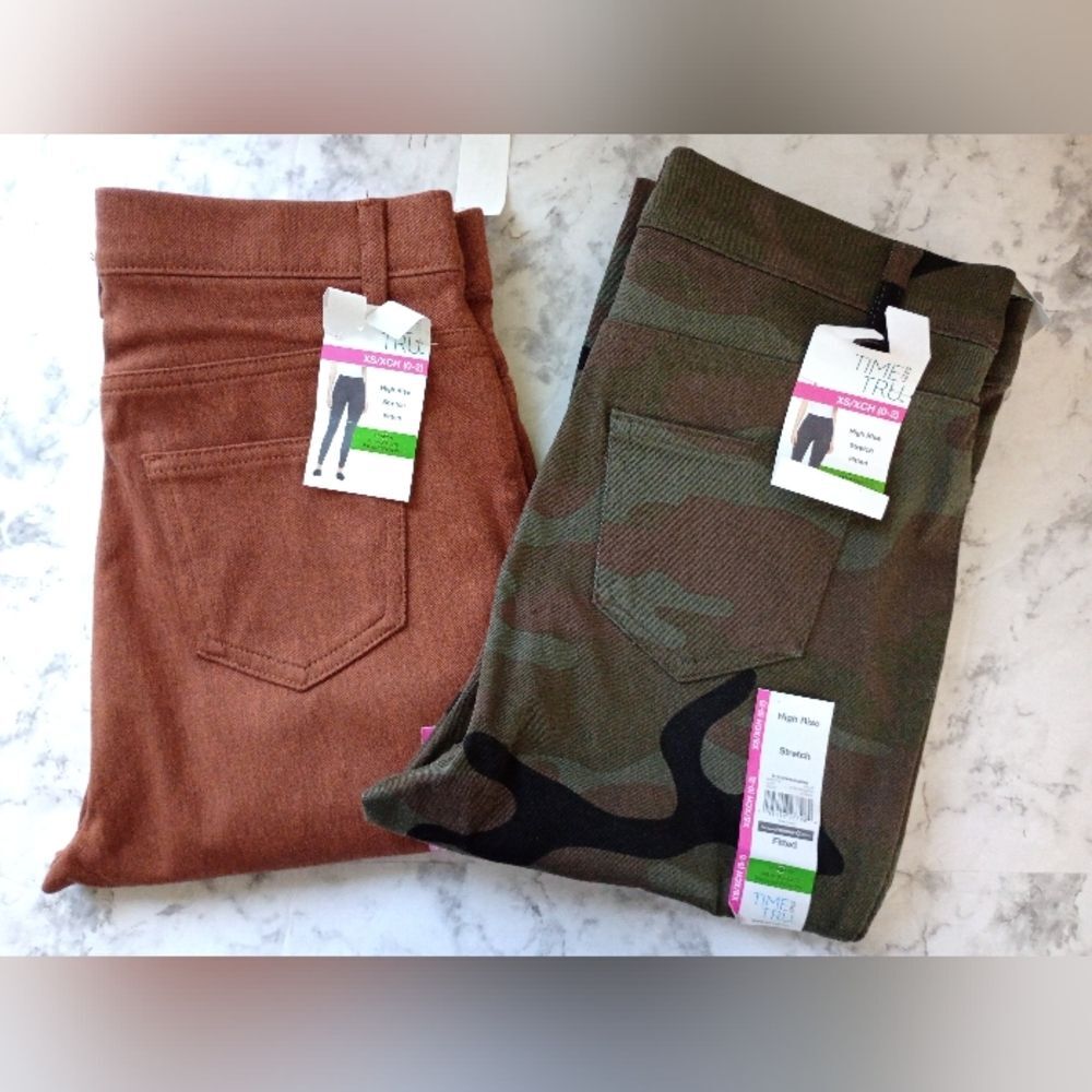 (Bundle) 2 NWT Time and Tru High Rise Pull On Pants Size XS (0-2)